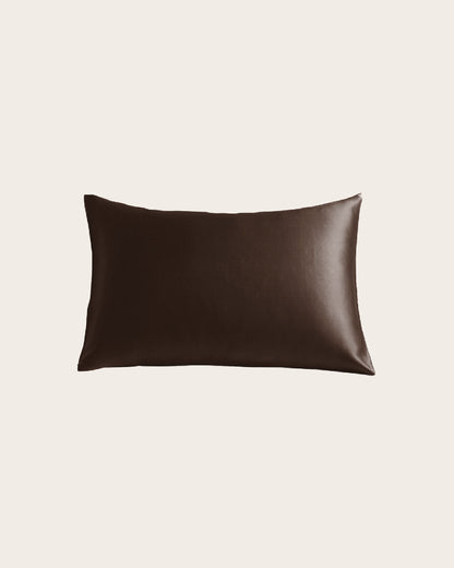 Luxe 100% Moerbei Zijden Kussenslopen van Silky Family in de kleur donkerbruin maat 40x60cm