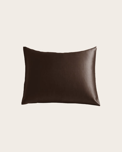 Luxe 100% Moerbei Zijden Kussenslopen van Silky Family in de kleur donkerbruin maat 50x60cm