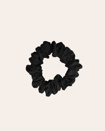 Luxe 100% moerbei Zijden Scrunchie Small in het zwart.